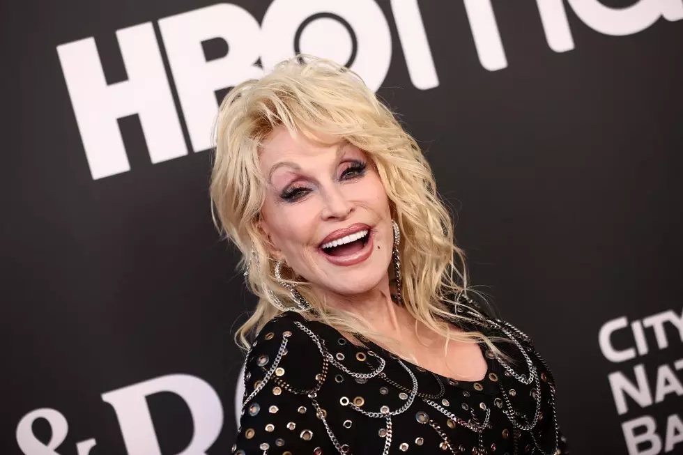 Dolly Parton Says She and Husband Carl Dean Share &#8216;Warped Sense of Humor&#8217;