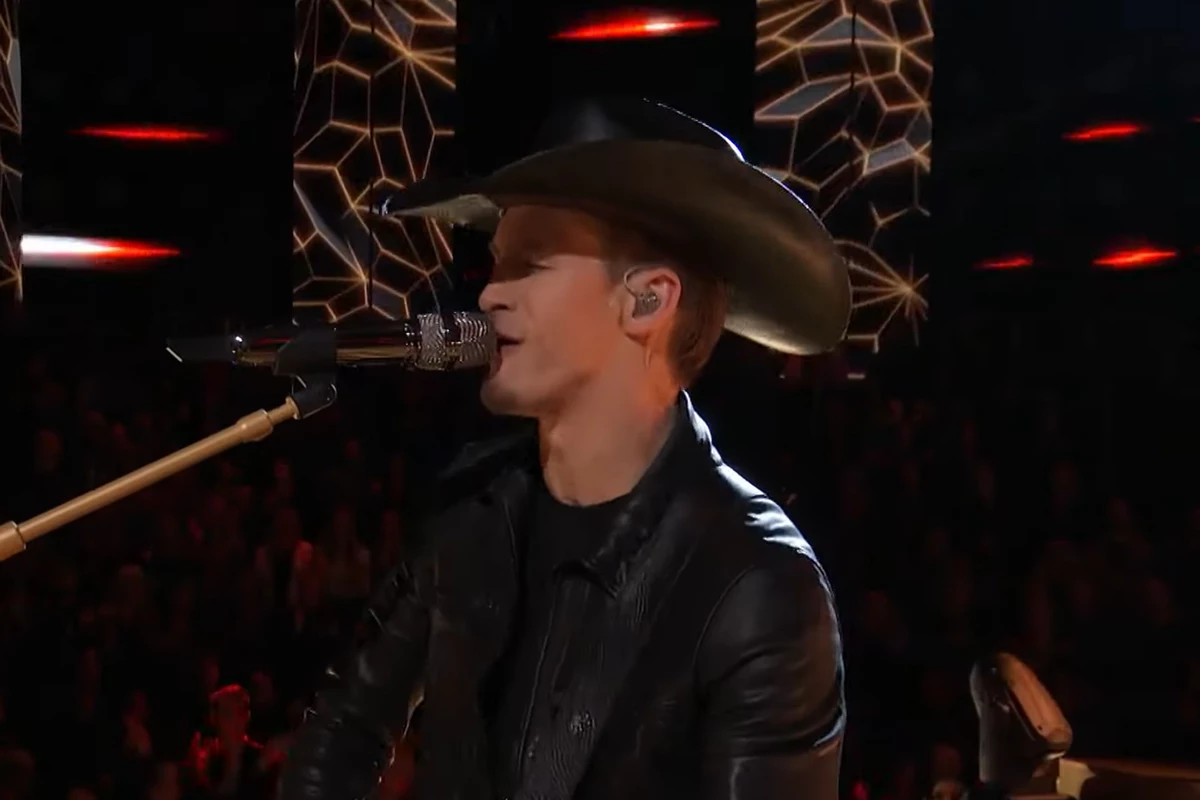 Bryce Leatherwood Performs Two Country Hits During 'The Voice'