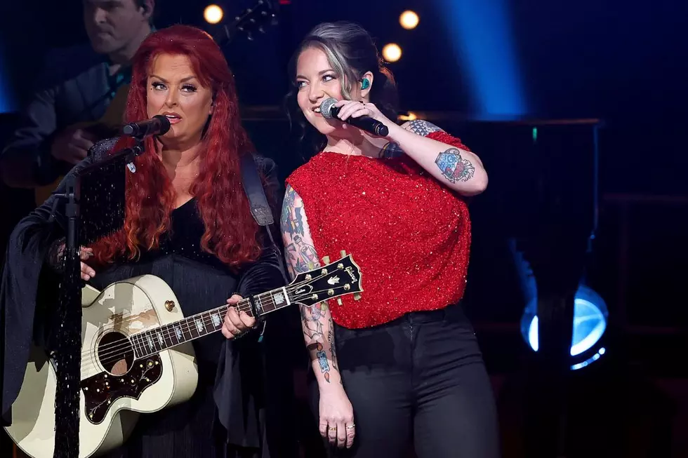 Wynonna Judd and Ashley McBryde Remind Us Why You Can’t Eat at Everyone’s House