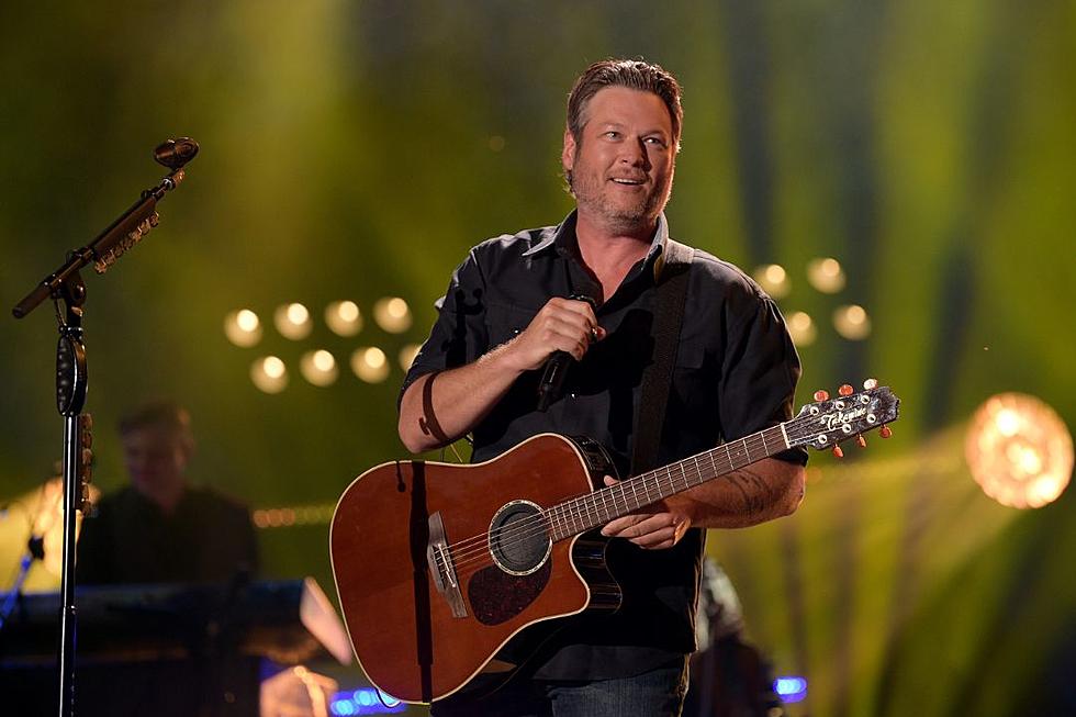Blake Shelton Sneaks Rare Classic Song Into His Live Set [Watch]