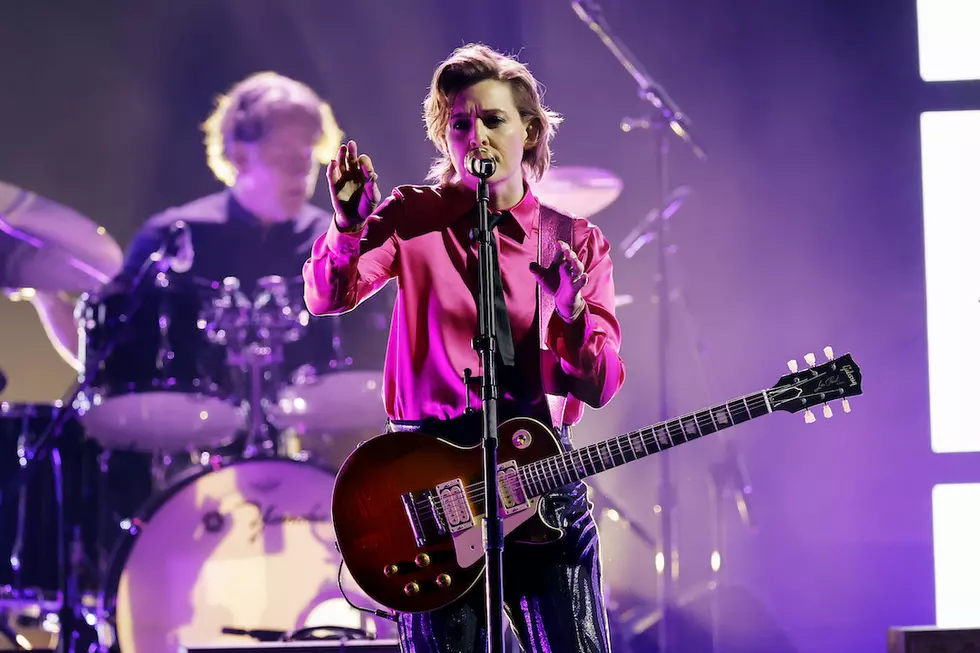 Brandi Carlile Rocks Out With ‘Broken Horses’ at the 2023 Grammy Awards