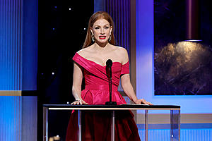 Jessica Chastain Wins a 2023 Screen Actors Guild Award for ‘George...