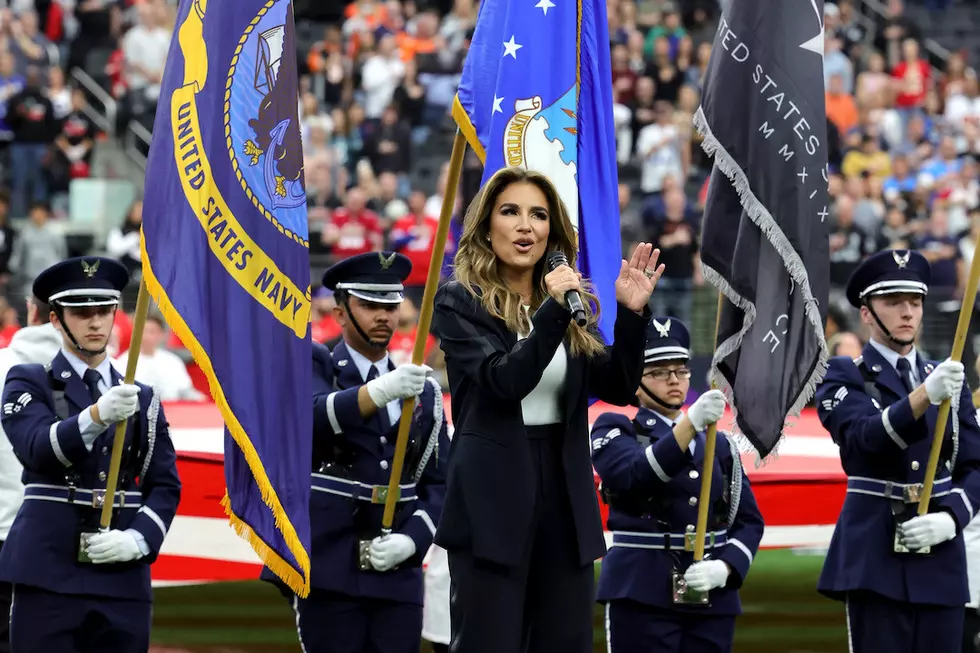 Jessie James Decker&#8217;s Kids Steal the Show (From Home!) as She Sings National Anthem at NFL Pro Bowl