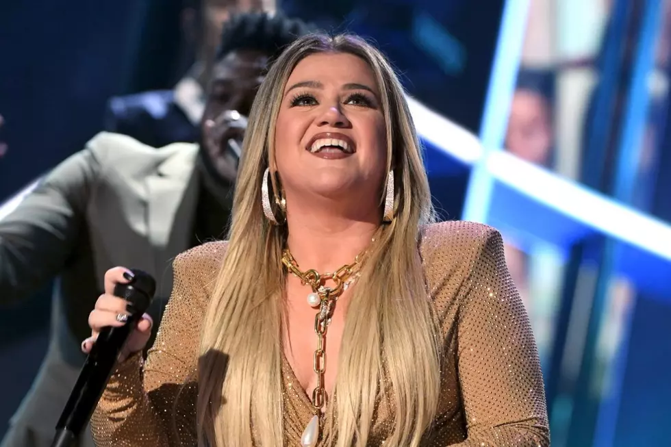 Kelly Clarkson Reveals Her Next Album’s Title + Explains Why She Chose It
