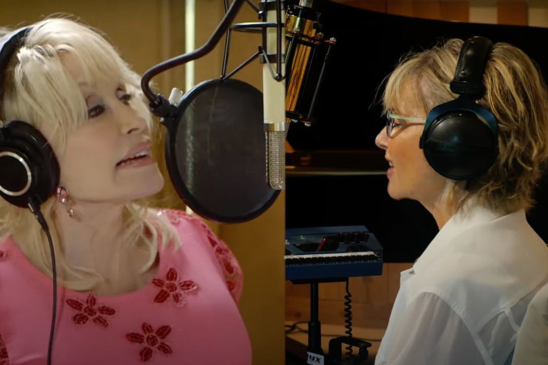 Olivia Newton-John Sings With Dolly Parton in Her Final Video