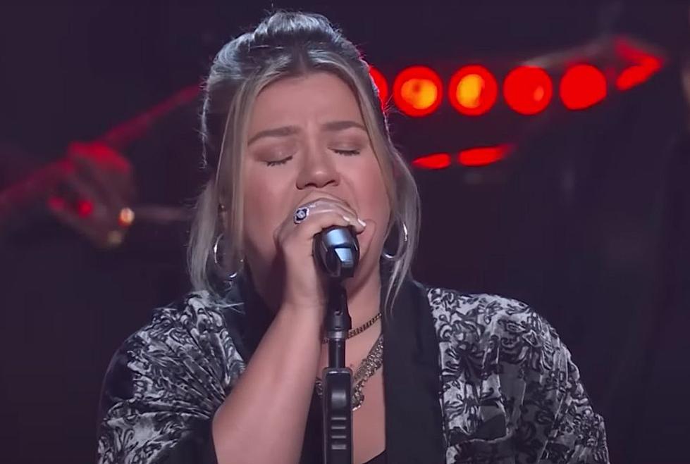 The Kelly Clarkson Version of Lenny Kravitz’s ‘Fly’ We Never Knew We Needed [Watch]