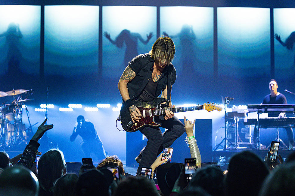 Keith Urban Will Remain in Las Vegas a Little Bit Longer