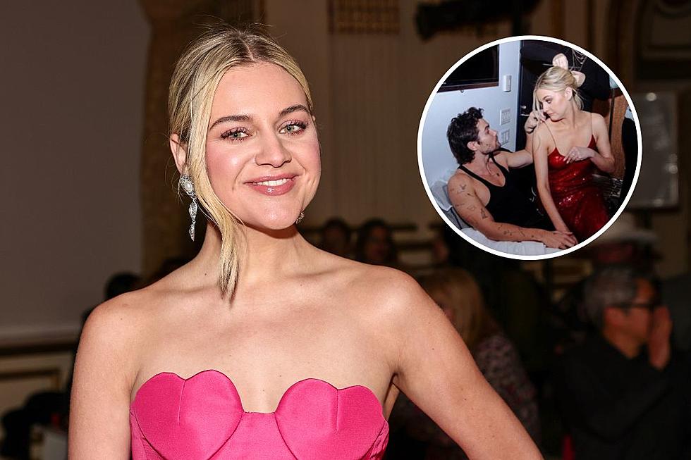 Kelsea Ballerini Pokes Fun at Rumors About &#8216;Staged&#8217; Relationship With Chase Stokes