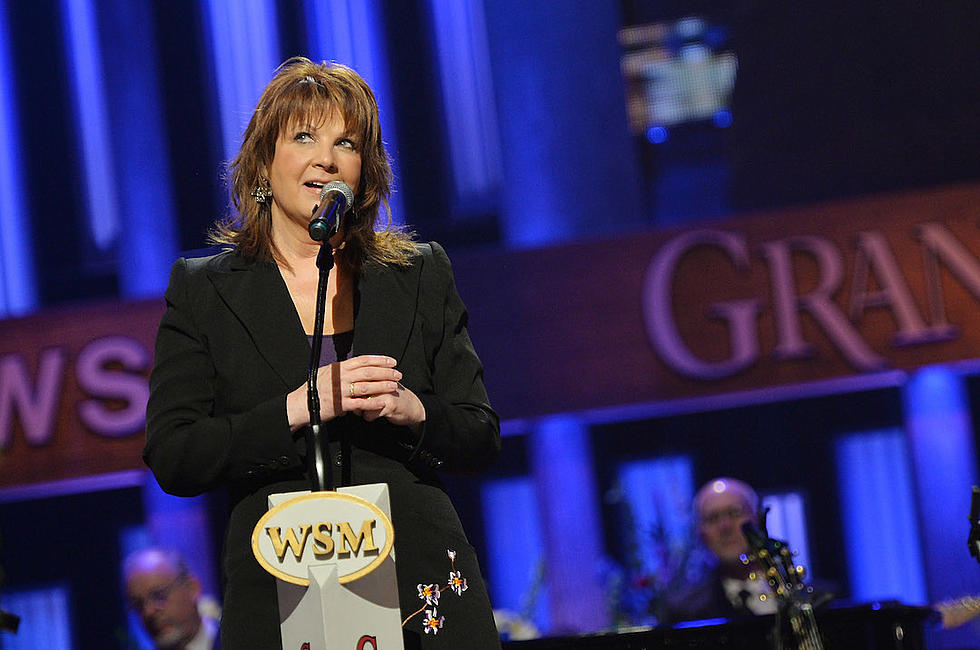 She's That Kind of Girl: The Top 20 Patty Loveless Songs 