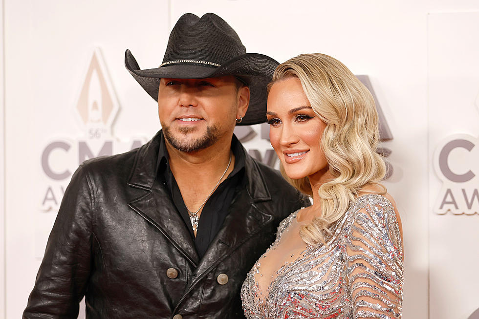 Jason Aldean Trades Sweet Anniversary Tributes With His Wife + ‘Best Friend’