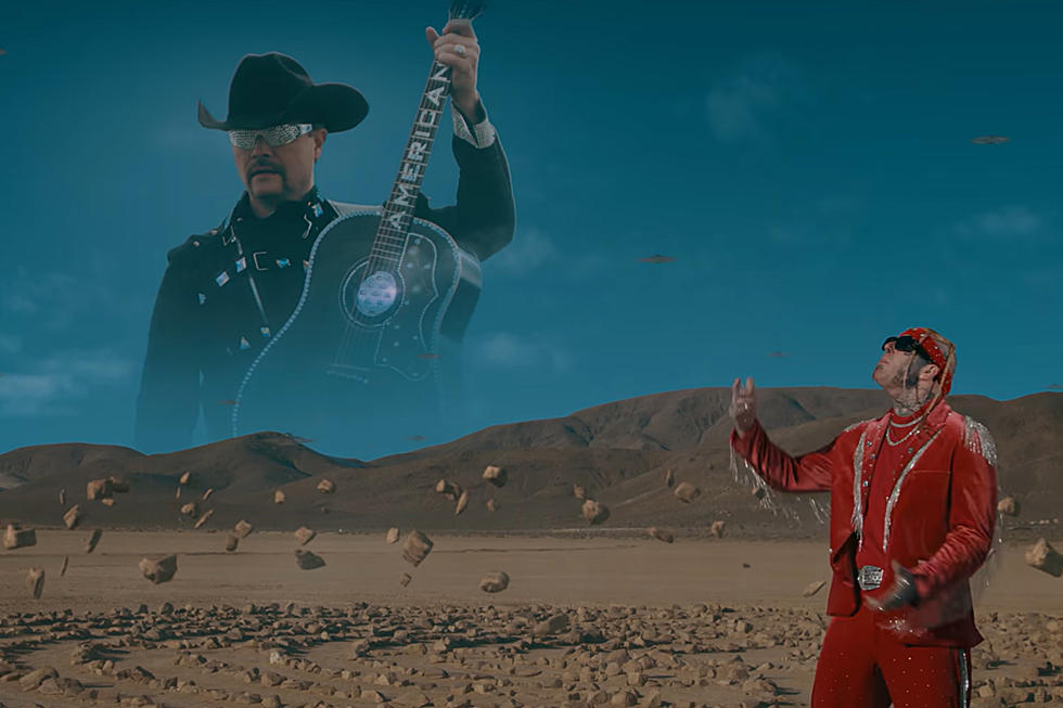 John Rich + Anti-Woke Rapper Go Viral With 'End of the World'