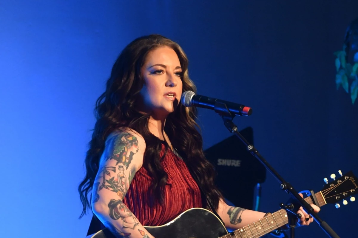 Ashley McBryde Details Band's Road To Healing After Accidents