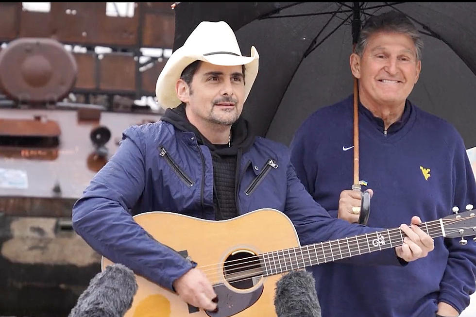 Brad Paisley Performs During &#8216;Emotional&#8217; First Visit to Ukraine [Watch]