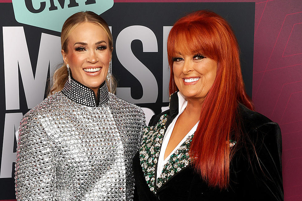 What Did Wynonna Say to Carrie Underwood at the CMT Music Awards?