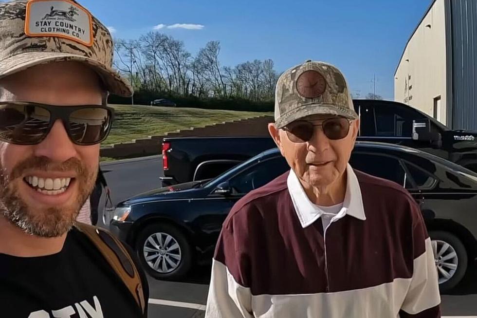 Dustin Lynch's Grandfather Is a Pilot, Too [Watch]