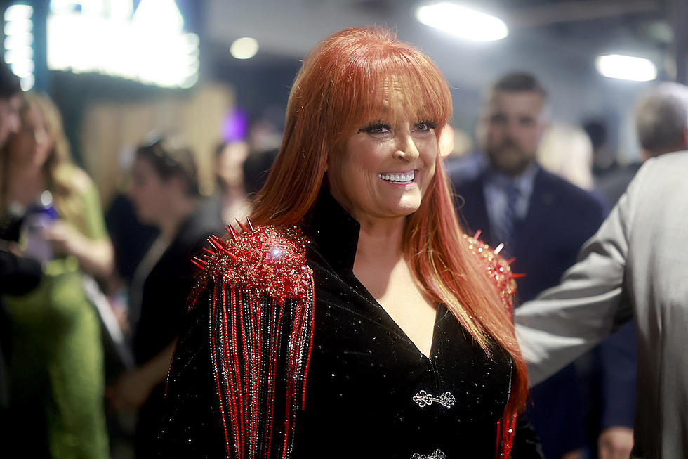 Wynonna Judd Navigates Life After Mom Naomi's Death in New Doc