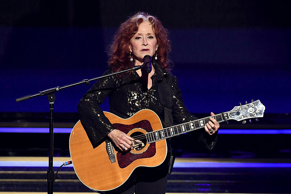 Bonnie Raitt Undergoing Surgery for 'Medical Situation'