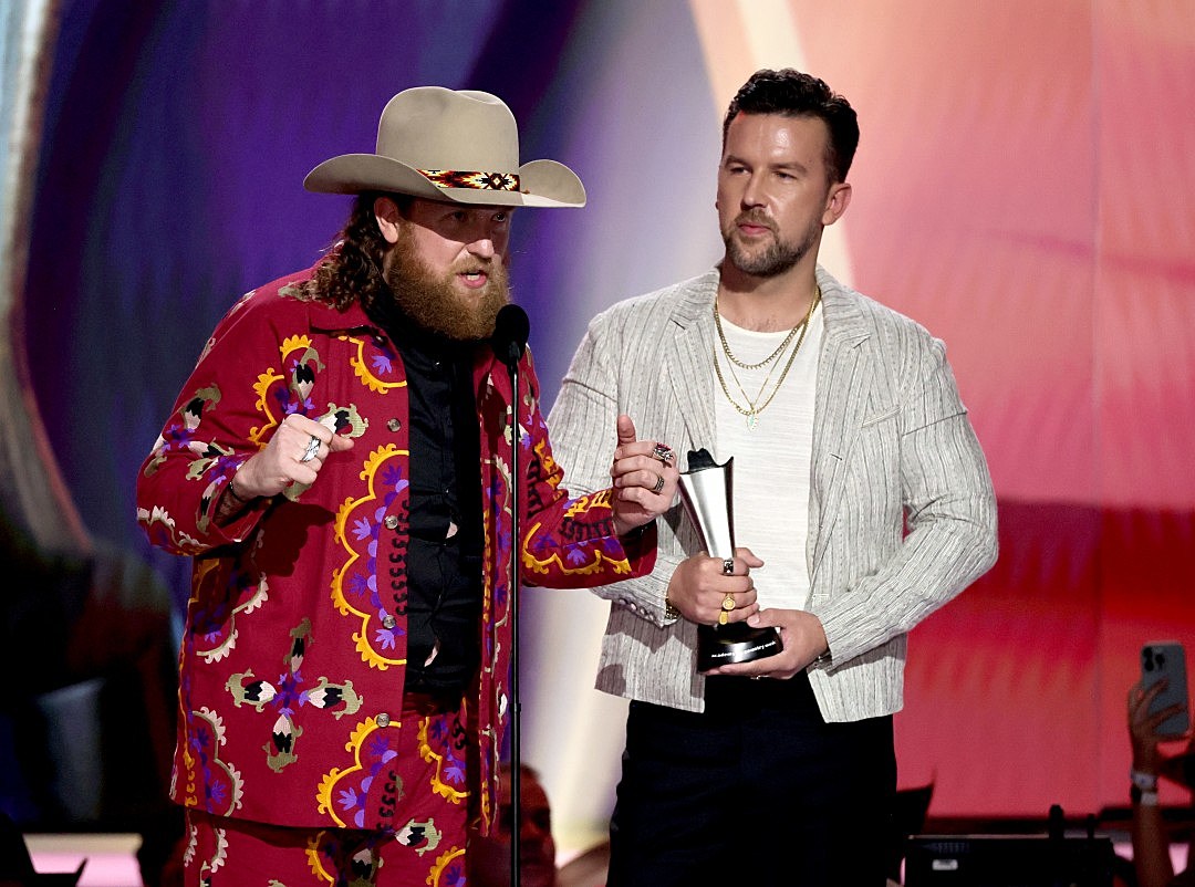 Brothers Osborne Nab Duo of the Year at the 2023 ACM Awards WKKY
