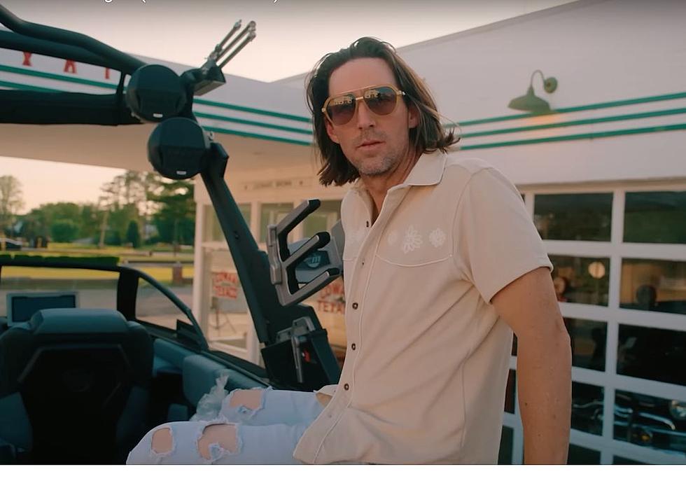 Jake Owen’s ‘On the Boat Again’ Adds Vacation Vibes to a Willie Nelson Classic [Listen]