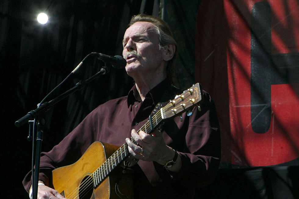 Legendary Singer-Songwriter Gordon Lightfoot Dead at 84