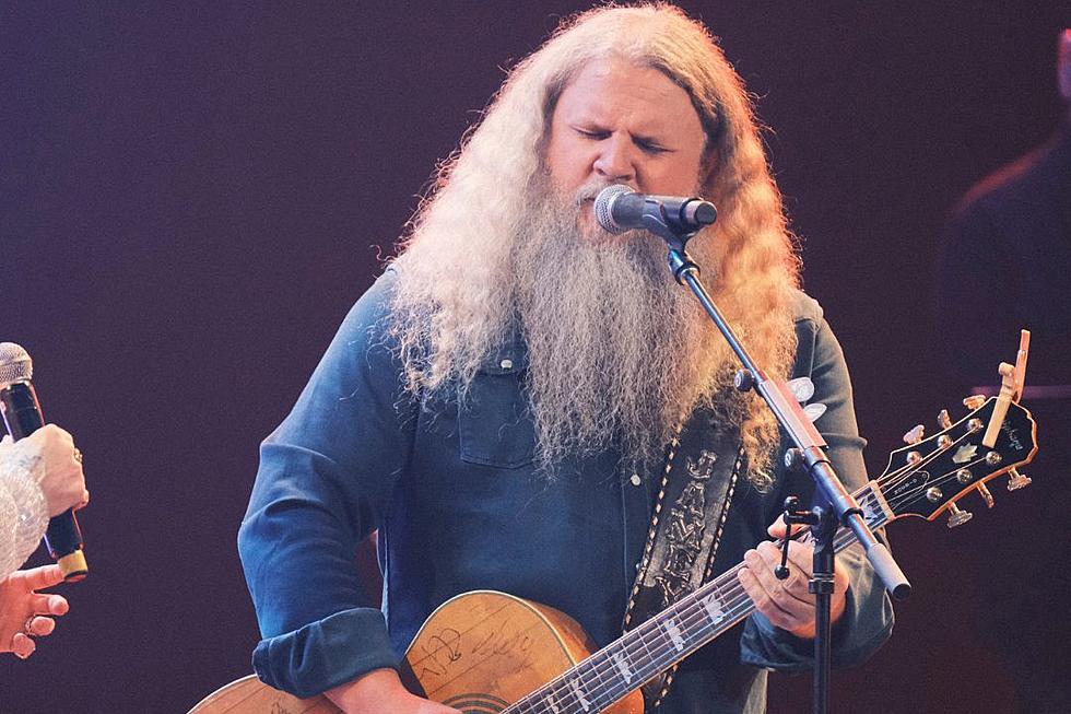 Hear Jamey Johnson's Tender Cover of Grateful Dead To Lay Me Down