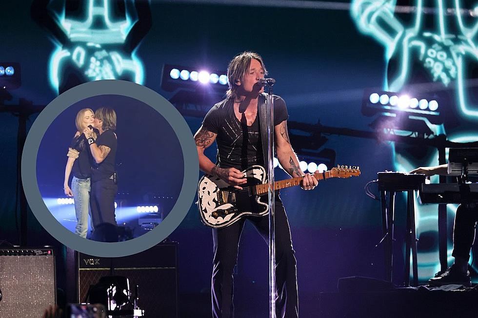 Nicole Kidman Hops Onstage Barefoot at Keith Urban&#8217;s Vegas Show [Watch]