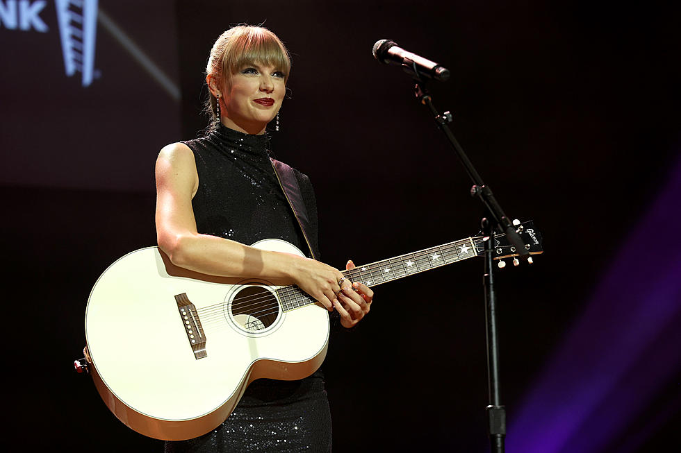 Hear Taylor Swift&#8217;s &#8216;Mine (Taylor&#8217;s Version)&#8217; From &#8216;Speak Now (Taylor&#8217;s Version)&#8217;