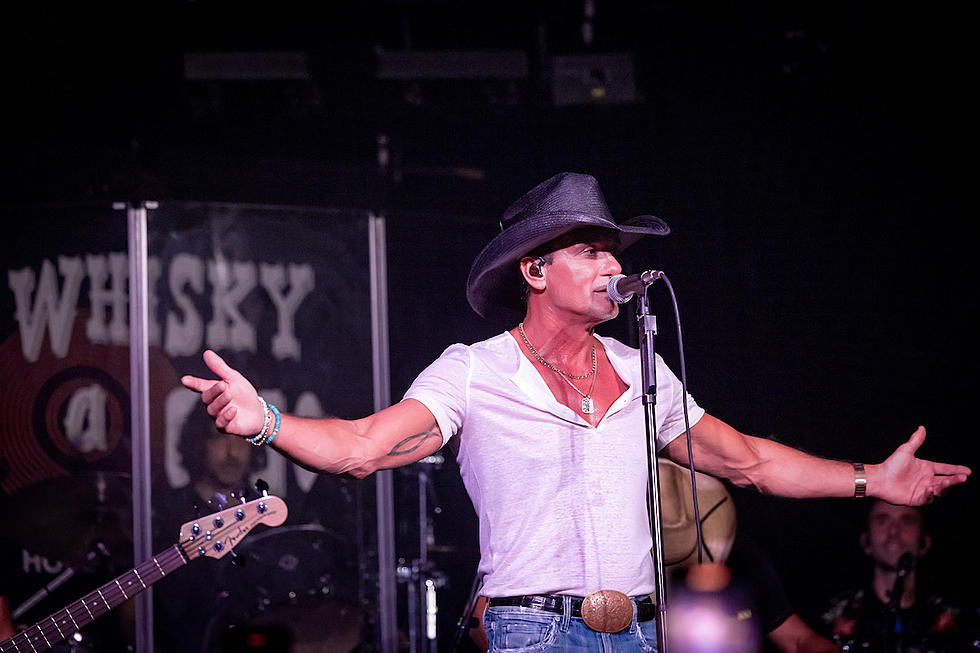 Tim McGraw Explains How He&#8217;ll Stay Safe If Fans Throw Things Onstage During Tour