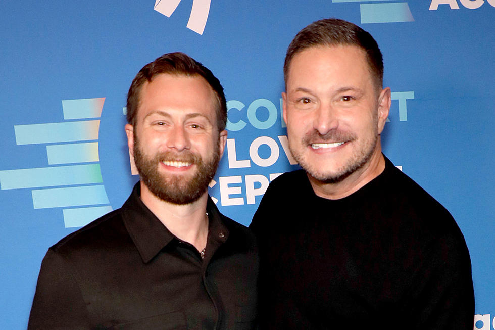 Ty Herndon Marries Alex Schwartz, Honors Late Father