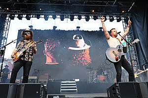 Brothers Osborne to Receive 2023 St. Jude Angels Among Us Award