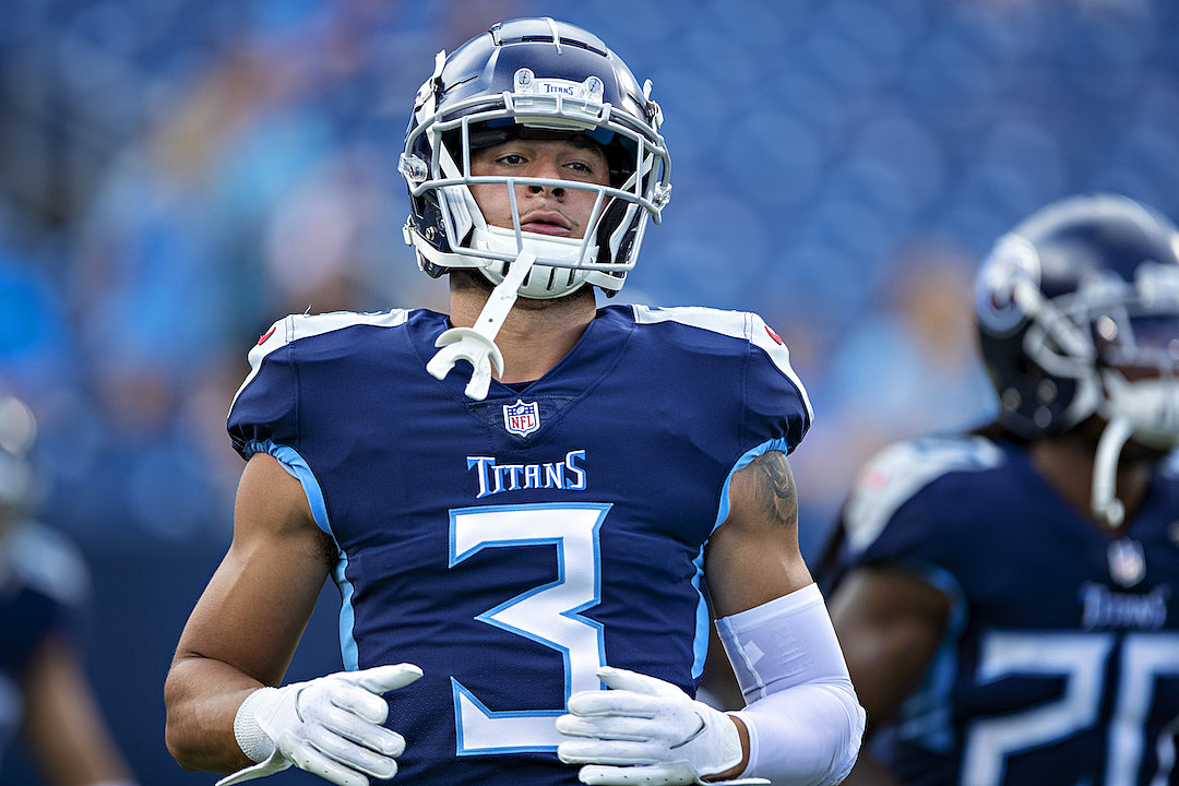 Tennessee Titans' Caleb Farley Appears to Honor Dad Hours After His Death