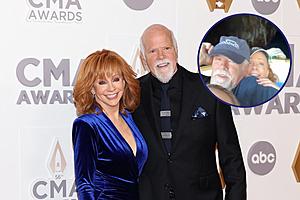Reba McEntire + Rex Linn See the Sights on Family Trip to Italy...
