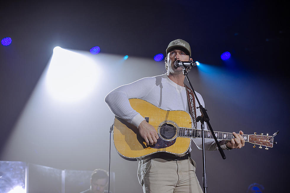 Exclusive: Riley Green Talks New Single, 'Mississippi Or Me