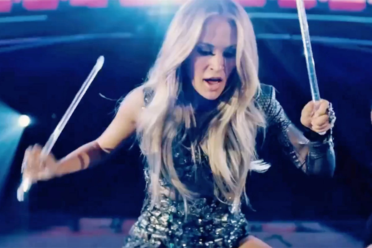 WATCH Carrie Underwood's New Sunday Night Football Intro Is Here