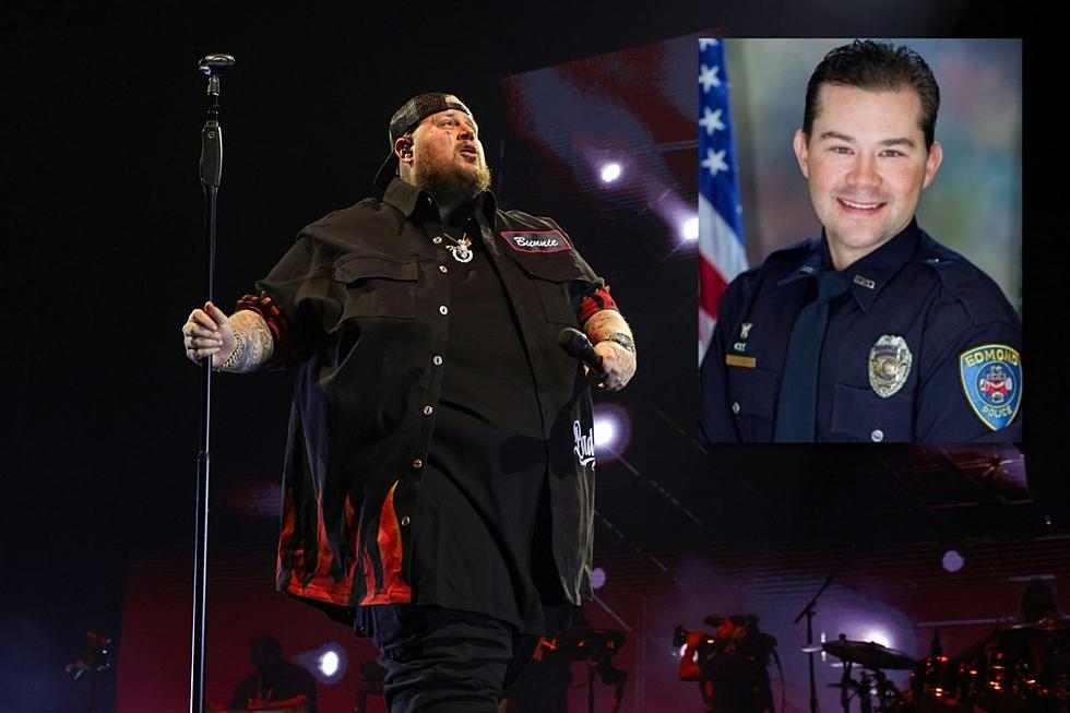 Oklahoma Police Call Out Jelly Roll After He Honors One of Their Own [Watch]