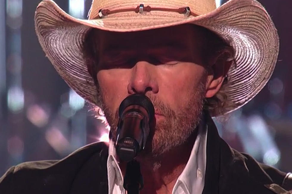 Toby Keith&#8217;s &#8216;Don&#8217;t Let the Old Man In&#8217; Tops iTunes Chart After Emotional TV Performance