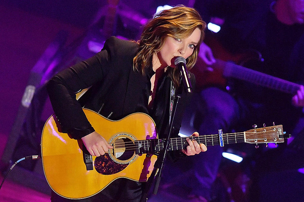 Brandy Clark Tributes K.T. Oslin With Stellar &#8217;80&#8217;s Ladies&#8217; at 2023 ACM Honors