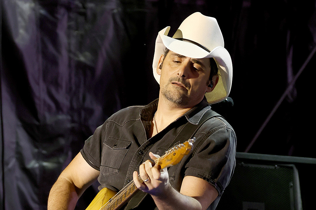 Brad Paisley Announces Son of the Mountains World Tour 2024 DRGNews