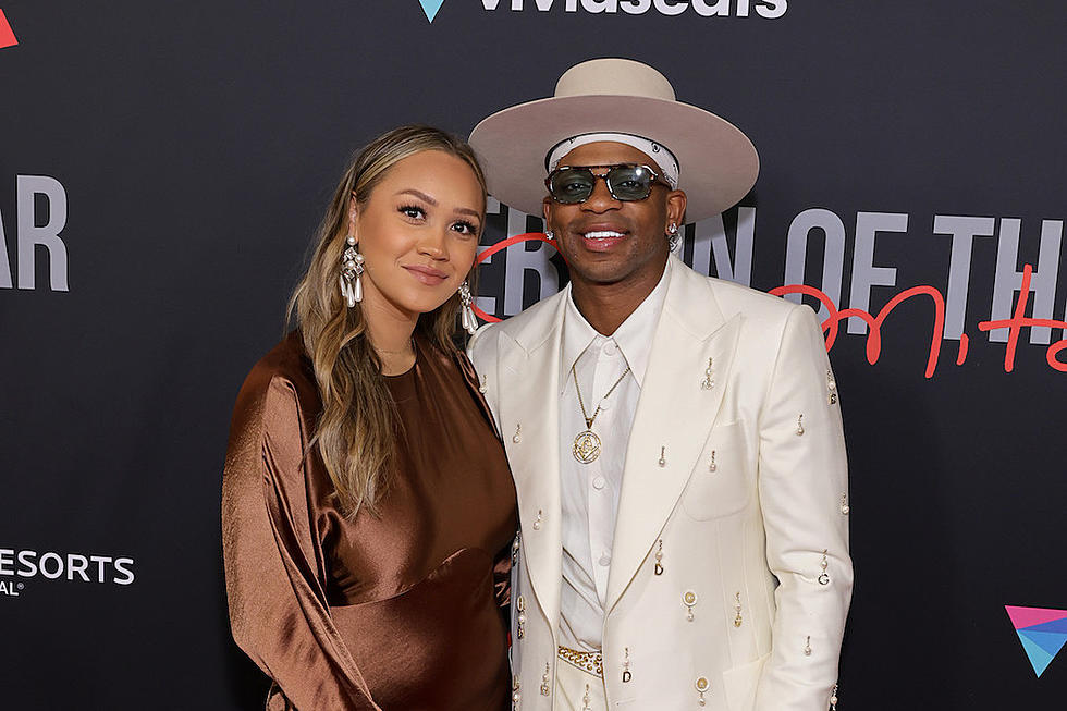 Jimmie Allen + Wife Alexis 'Still Together' After Divorce Filing