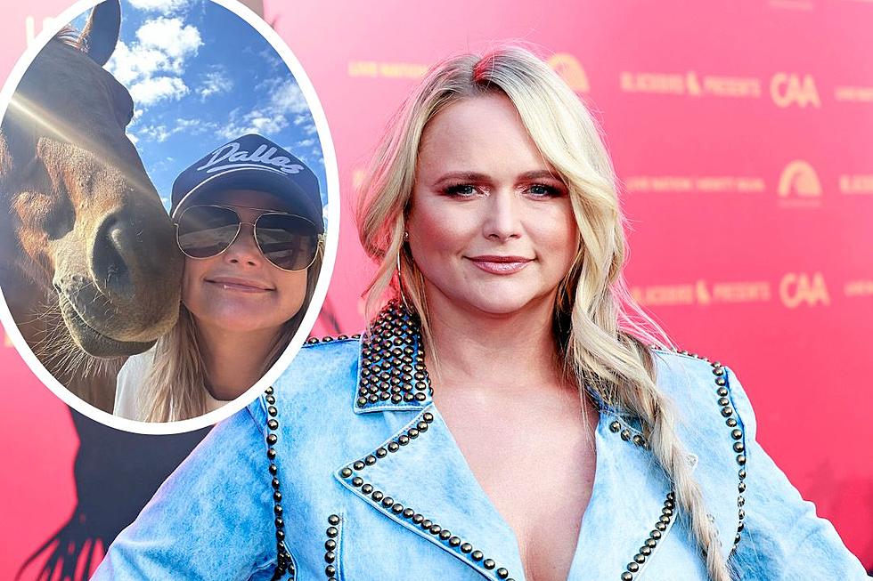 Miranda Lambert Has a Horsey Good Time on Her Day Off [Pictures]
