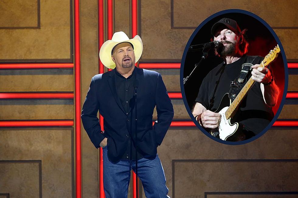 Garth Brooks Ropes Ronnie Dunn in for a Rollicking New Duet, ‘Rodeo Man’