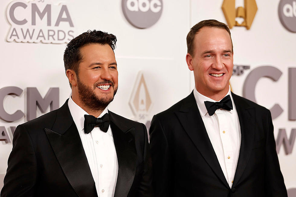 How Luke Bryan Picks Who to Make Fun of at the CMA Awards: Who Can &#8216;Tolerate It&#8217;?