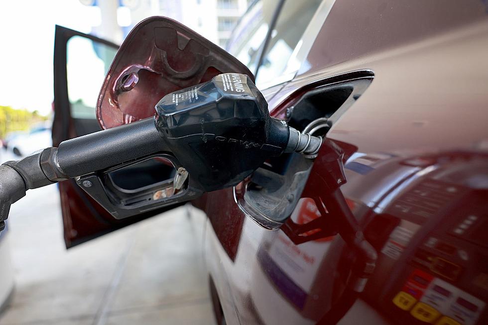 Gas for $1.99 a Gallon? Major Chain Drops Prices for Thanksgiving Weekend