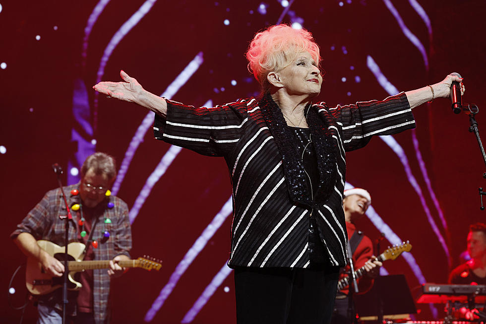 Watch: Brenda Lee Breaks Retirement for 2023 All for the Hall Set