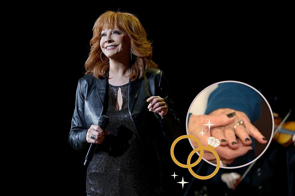 Was Reba McEntire Wearing an Engagement Ring on ‘The Voice’?