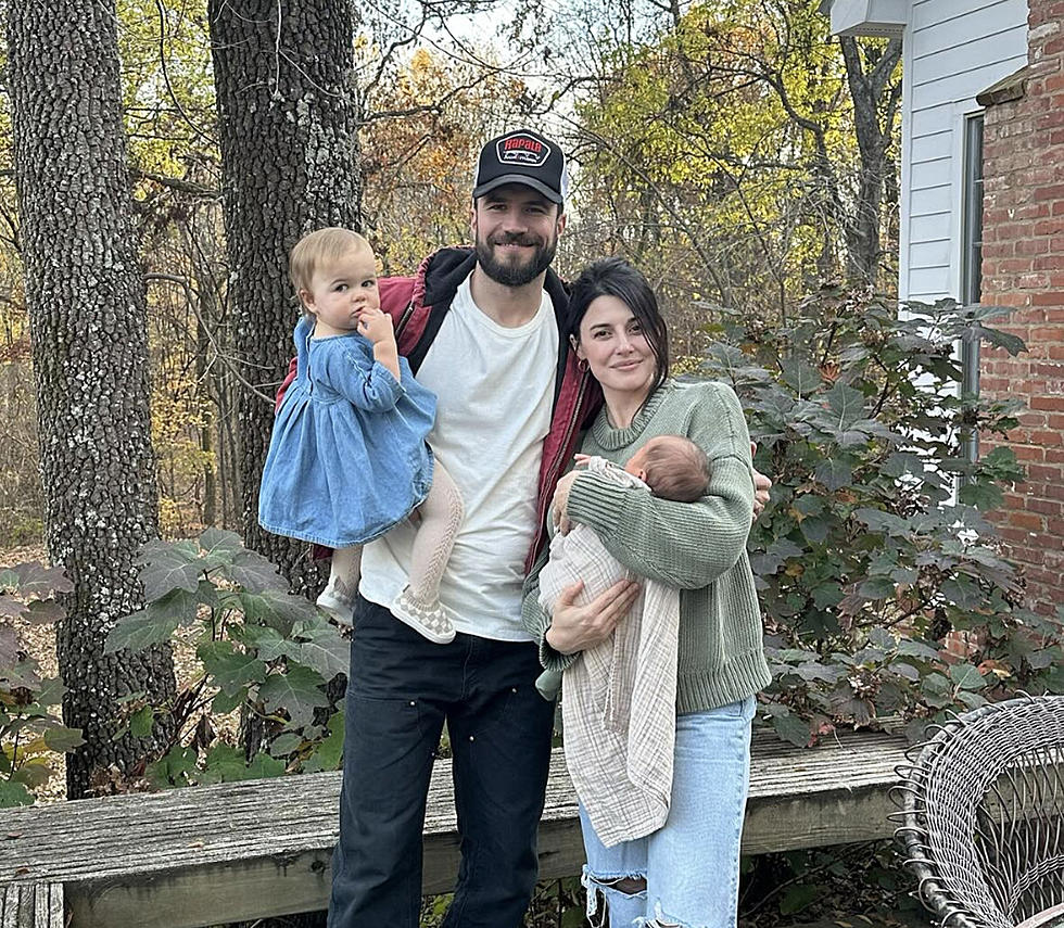 Oliver Anthony Shares First Photo After Welcoming Baby Boy