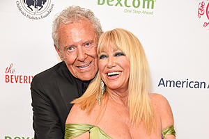 Suzanne Somers’ Widower ‘Convinced’ Her Spirit Is There After...