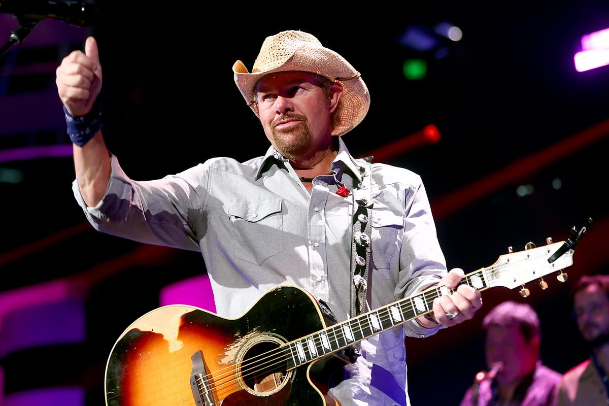 Toby Keith's Incredible Net Worth Will Stun You