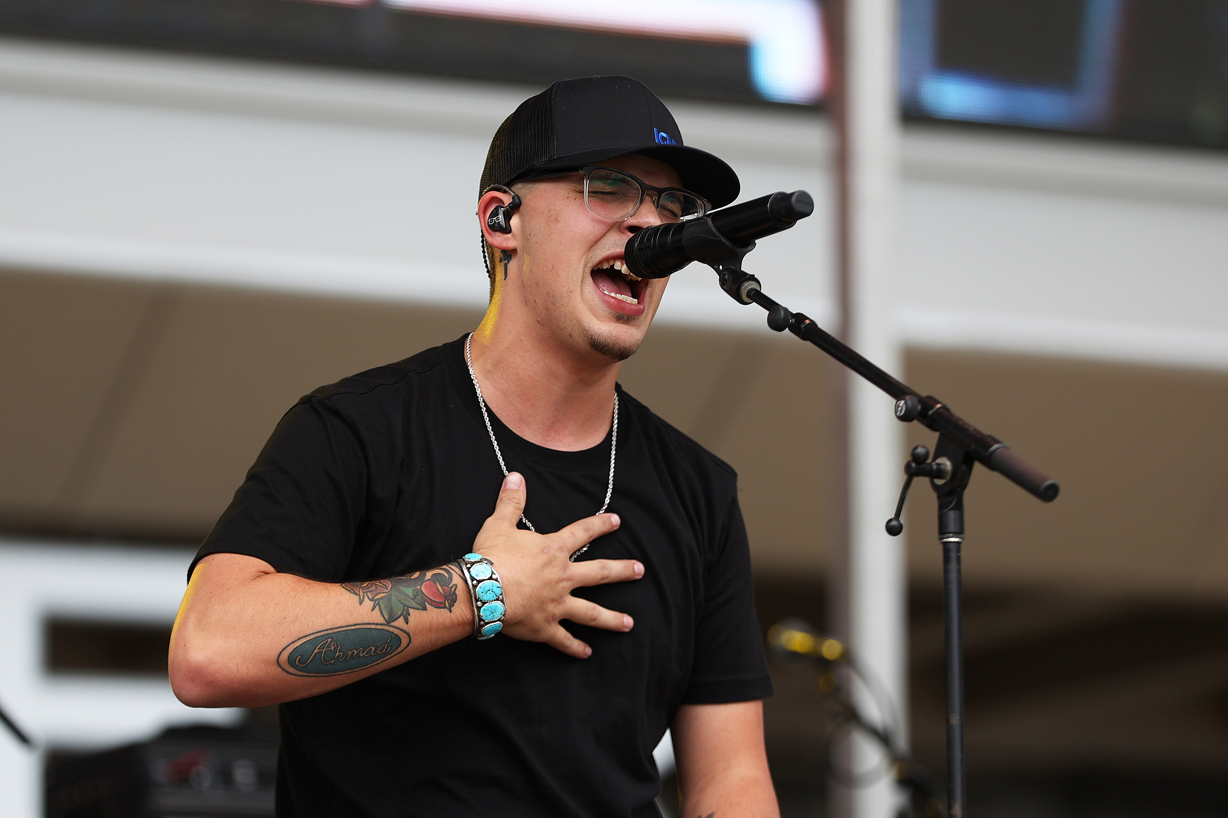 Chase Matthew’s ‘Love You Again’ Doesn’t Beat Around the Bush | DRGNews