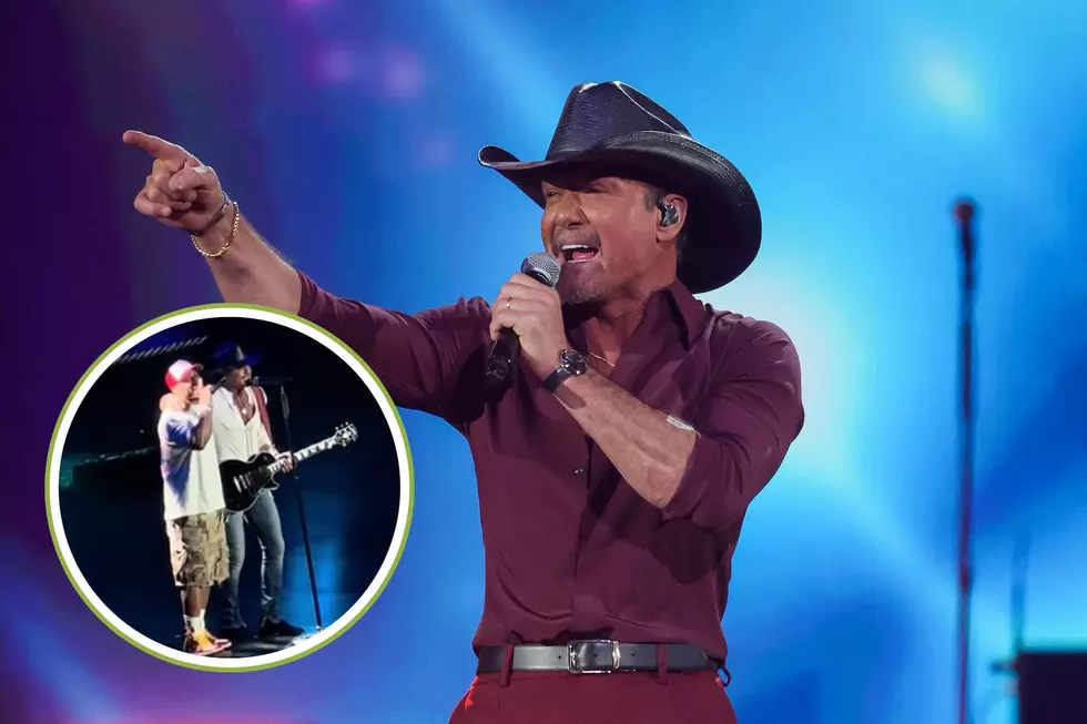 Nelly Pops Up As a Surprise Guest at Tim McGraw&#8217;s St. Louis Show [Watch]